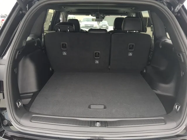 Used 2025 Black Jeep Altitude X image 12