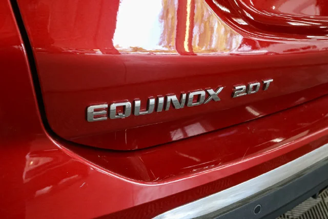 Used 2020 Red Chevrolet Premier image 9