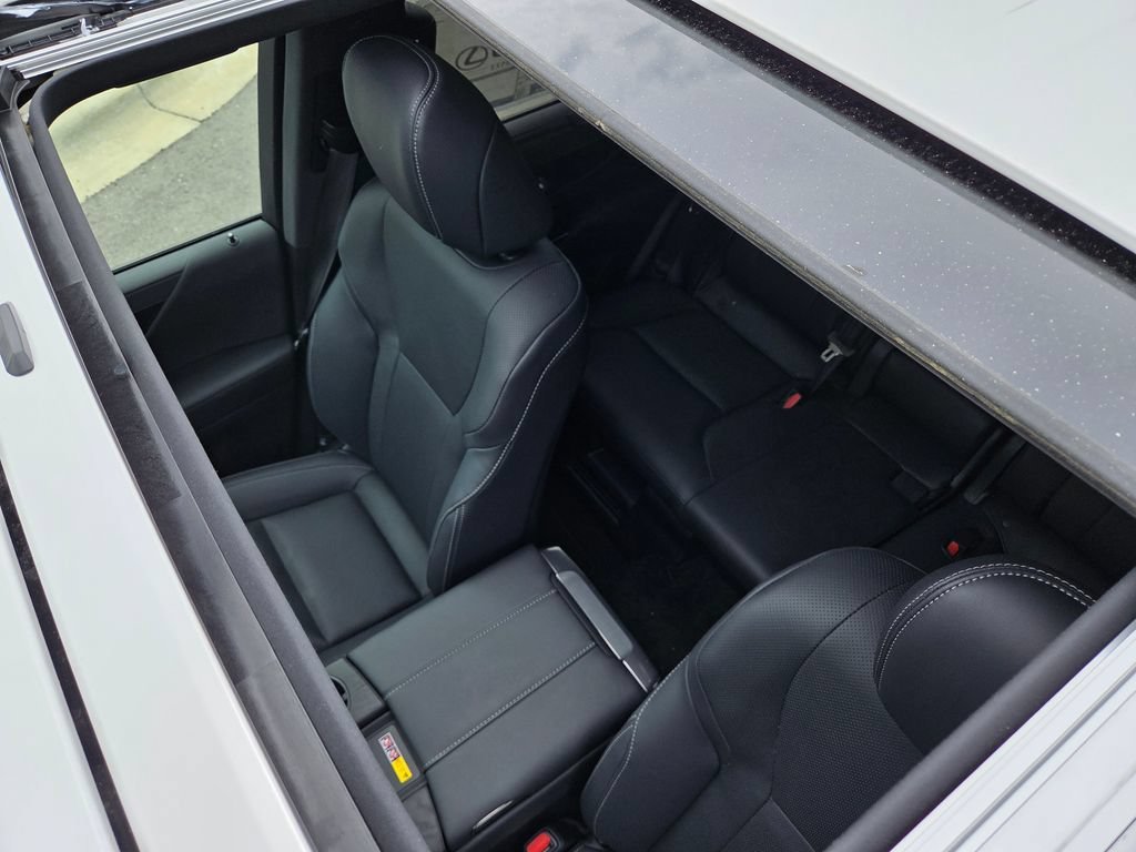 2026 Lexus LX 700h Luxury - Photo 9