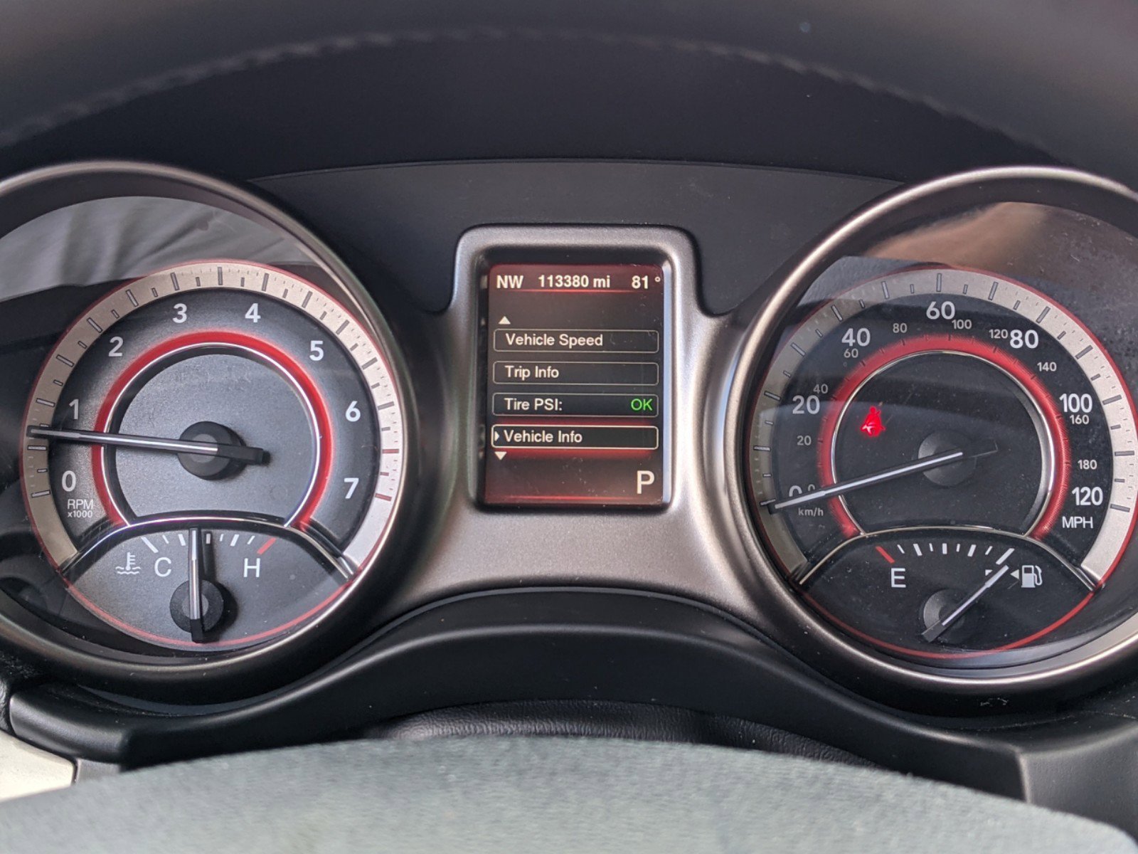 Used 2015 Pitch Black Clearcoat Dodge Crossroad image 23