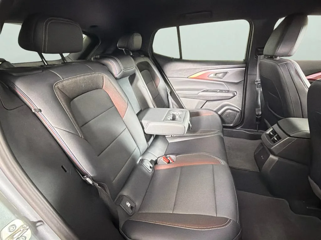 2024 Chevrolet Equinox EV RS - Photo 29