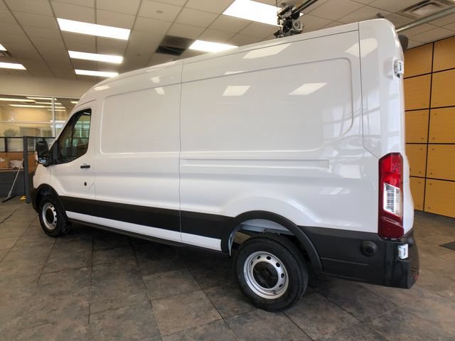 New 2026 Oxford White Ford T250 image 5