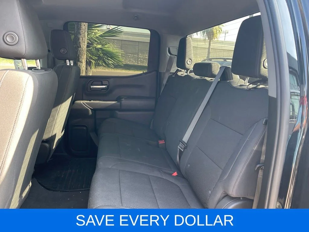 Used 2022 Black Chevrolet Custom image 15