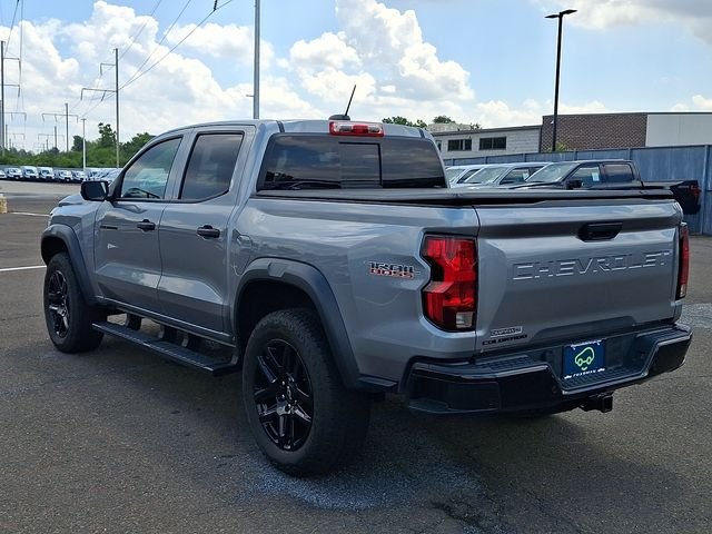 Used 2025 Gray Chevrolet Trail Boss image 4