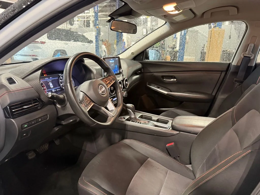 Used 2025 White Nissan SR image 4