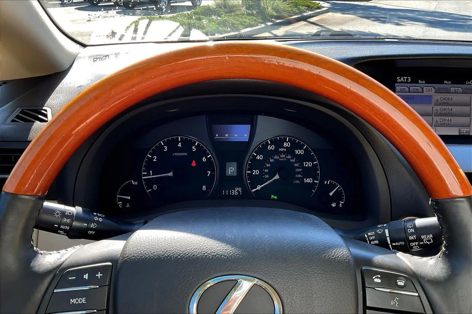 Used 2012 Satin Cashmere Metallic Lexus  image 25