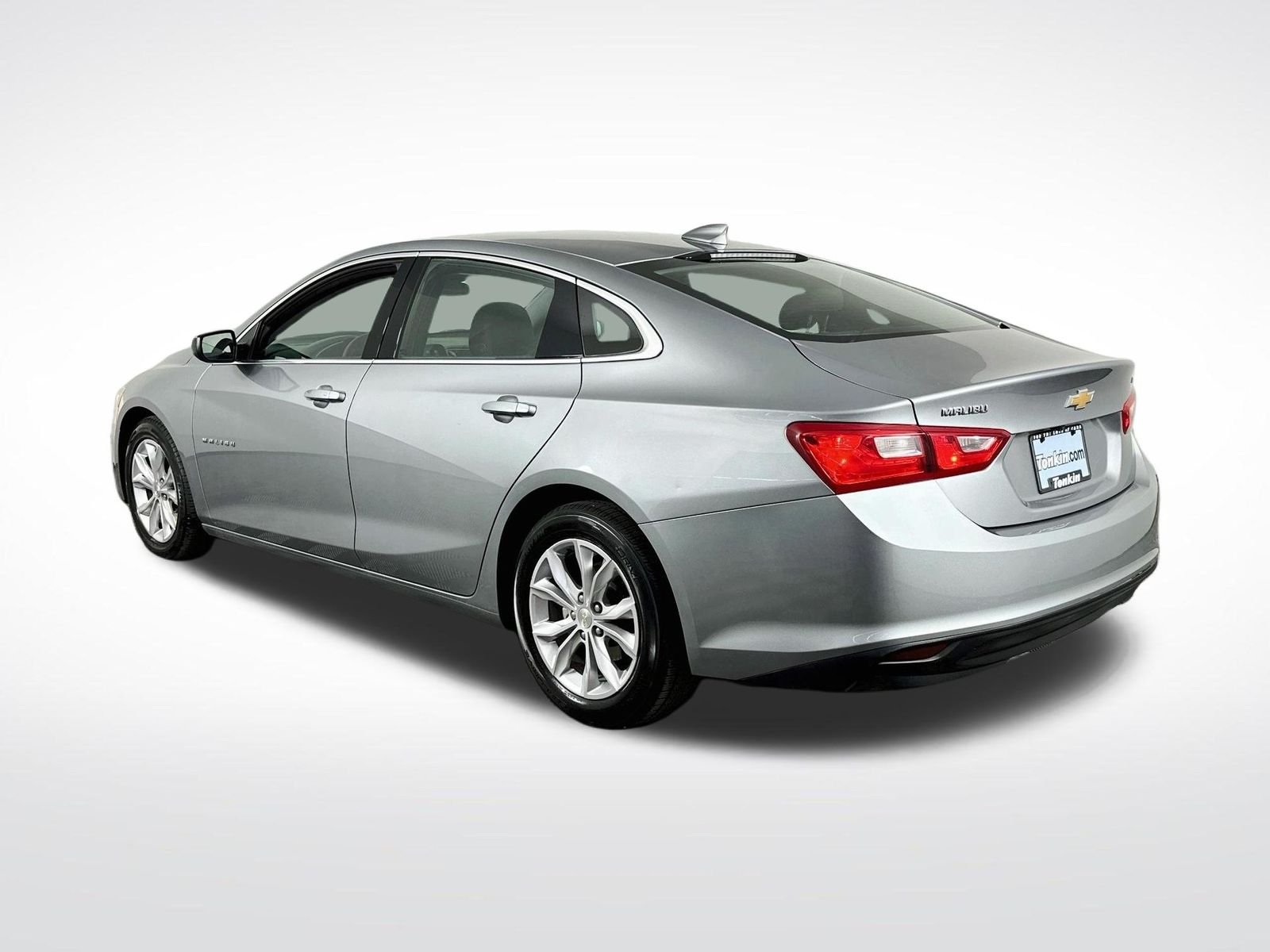 Used 2023 Sterling Gray Metallic Chevrolet LT image 6