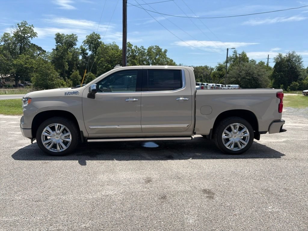 New 2026 White Sands Chevrolet High Country image 3