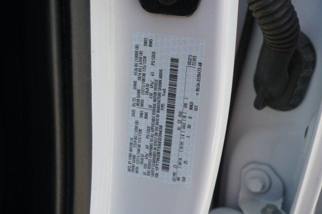 Used 2025 Oxford White Ford XLT image 37