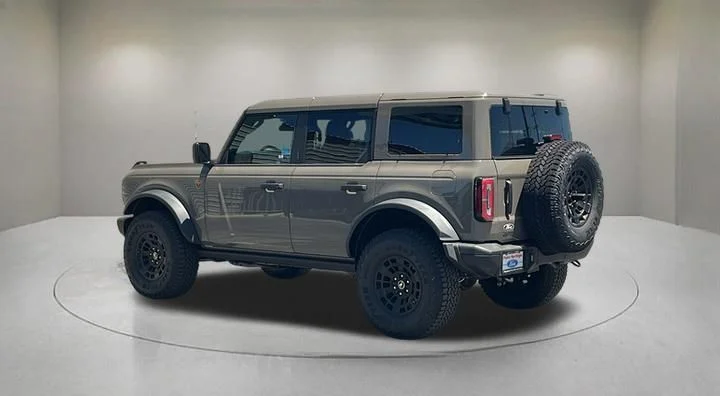 New 2026 Marsh Gray Ford Badlands® image 4