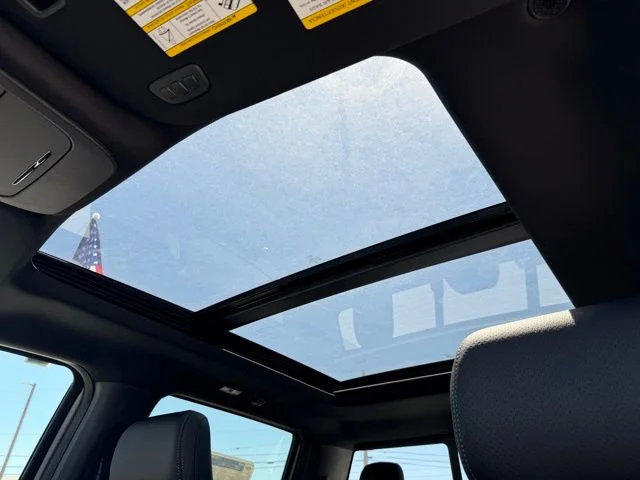 New 2026 Avalanche Ford Lariat image 12