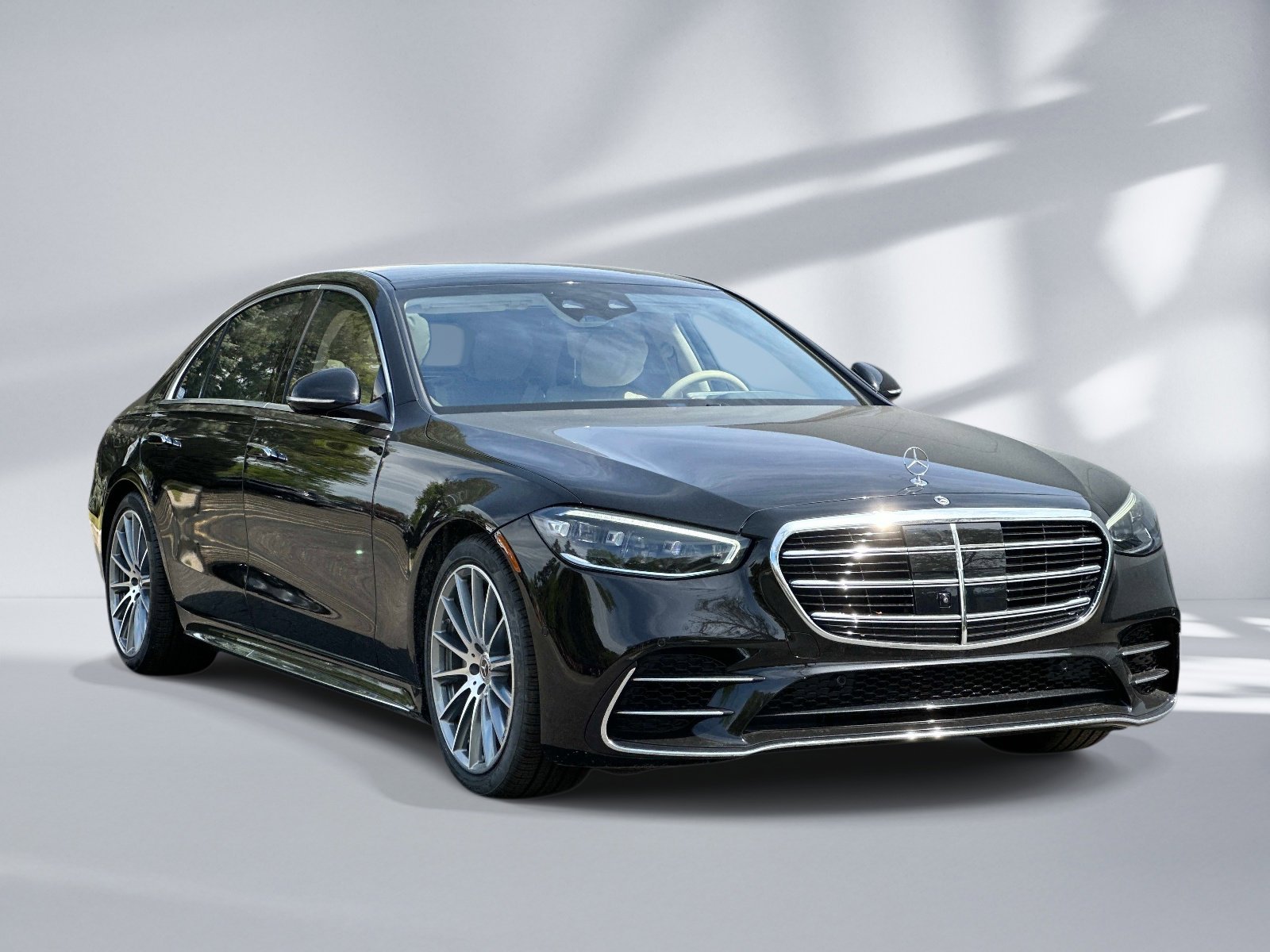 Certified Used 2023 Obsidian Black Mercedes-Benz S 580 image 6