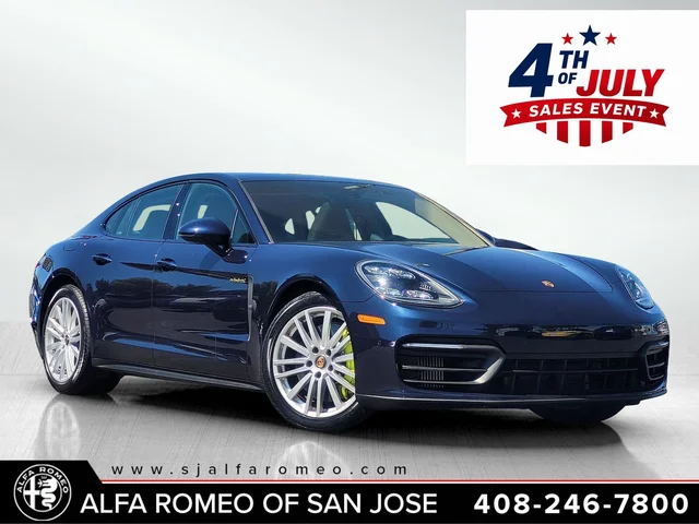 2022 Porsche Panamera E-Hybrid 4