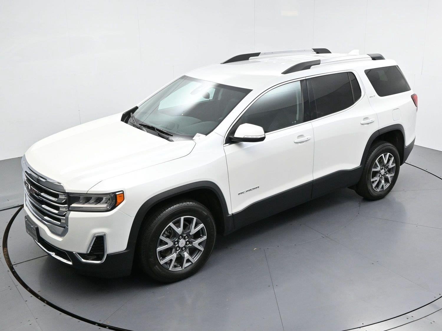 Used 2023 WHITE FROST TRICOAT GMC SLT image 37