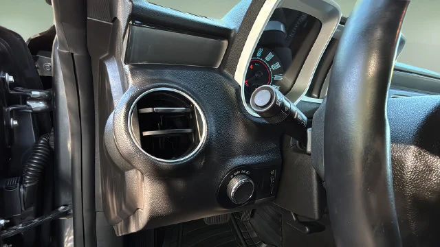 Used 2010 Gray Chevrolet 2LT image 21