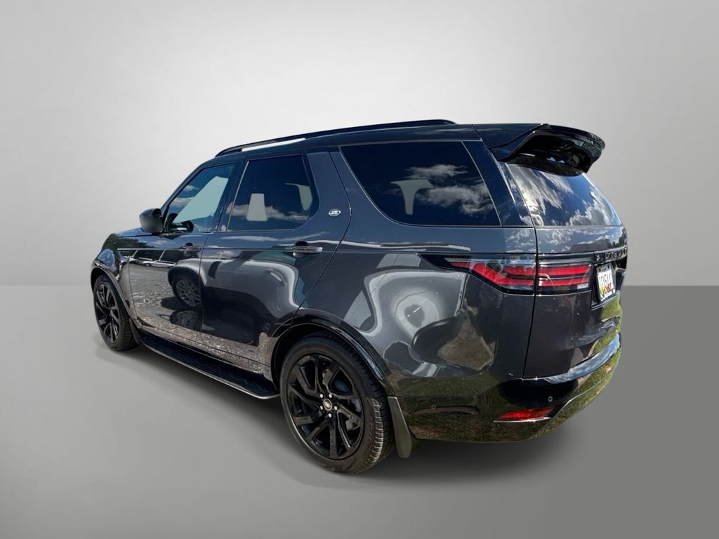 Used 2025 Gray Land Rover Dynamic SE image 2