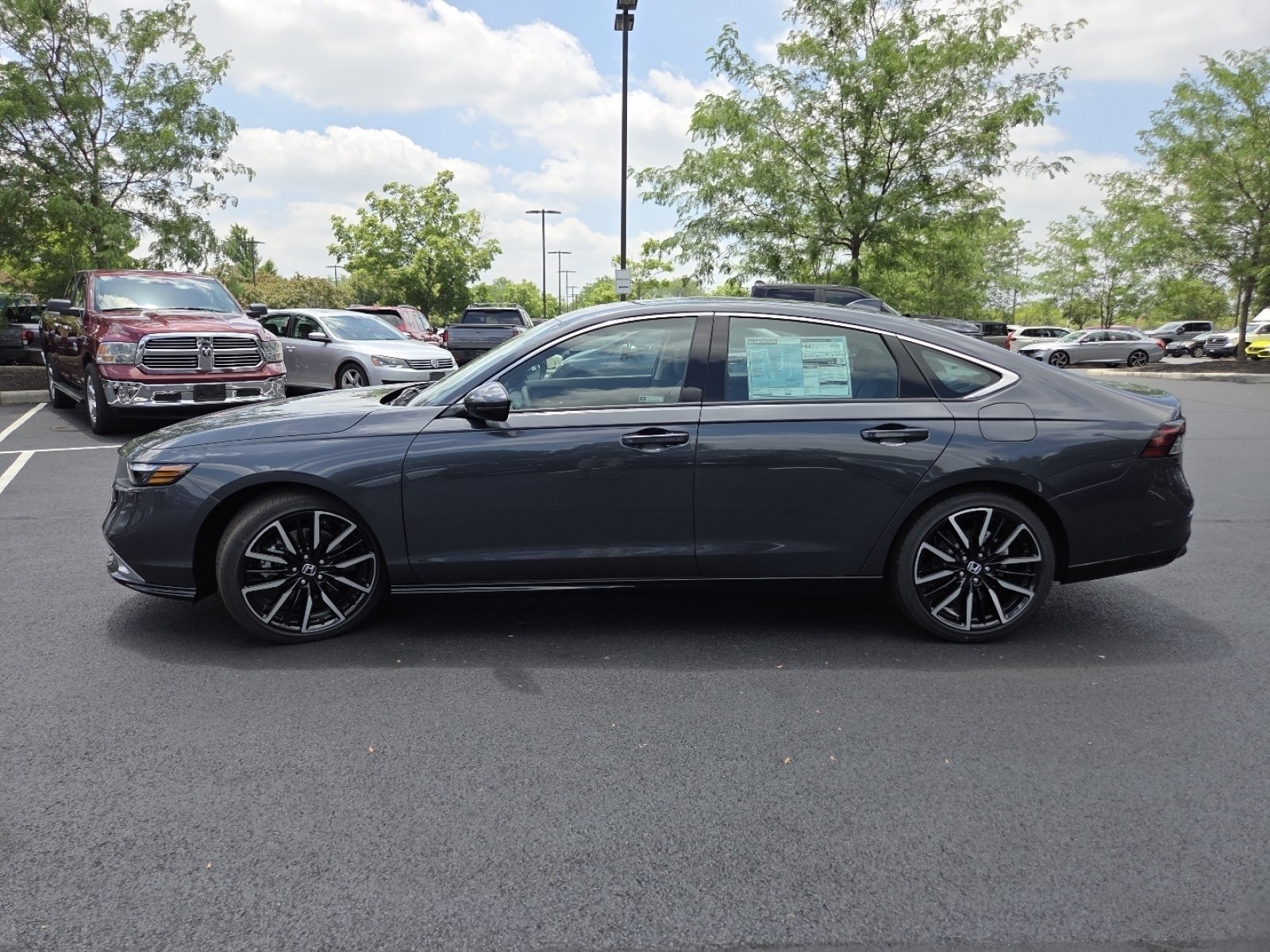 New 2026 Meteorite Gray Metallic Honda Touring image 20