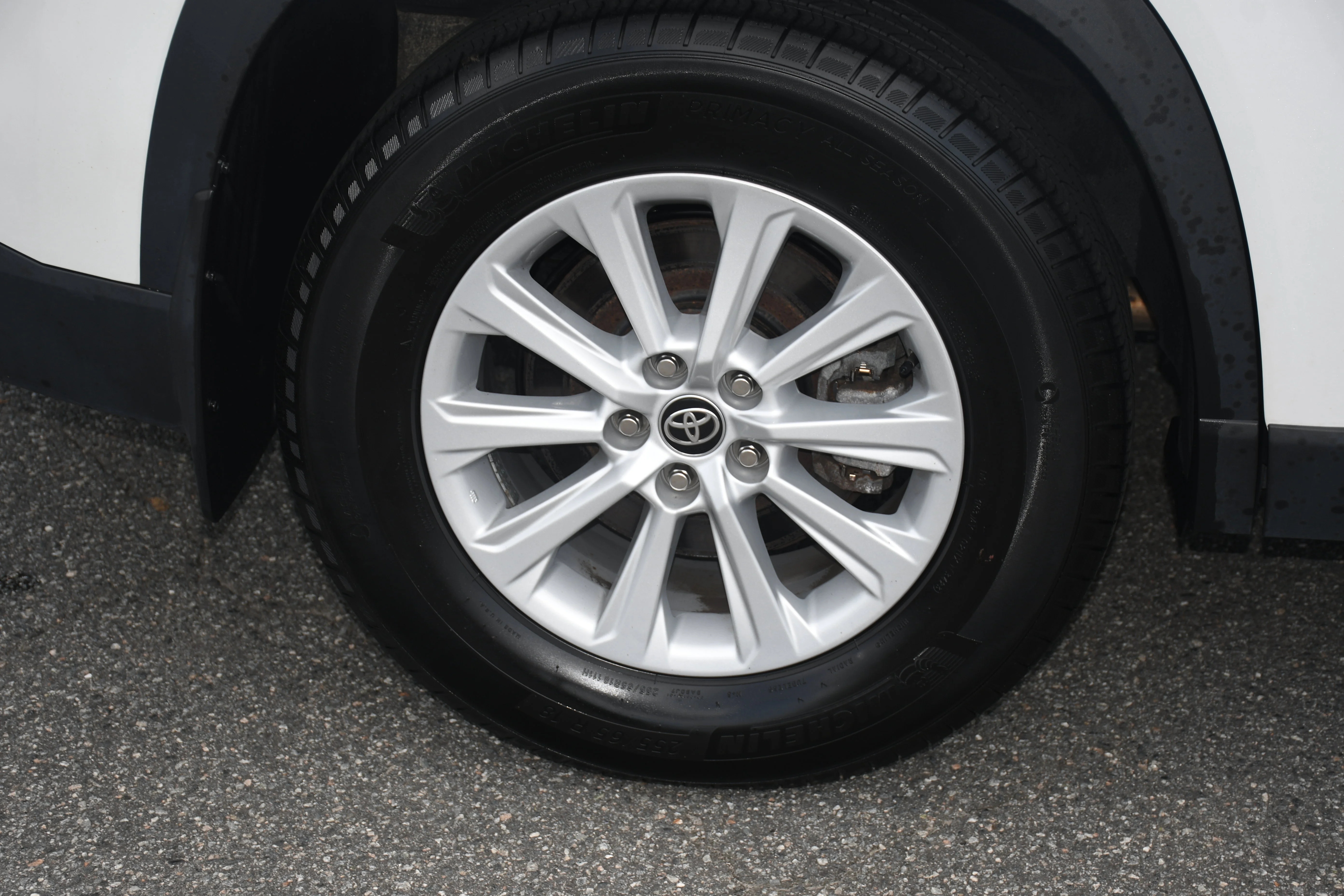 Used 2024 Beige Toyota XLE image 20