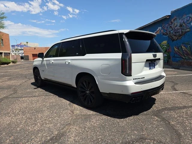 Used 2025 White Cadillac V-Series image 6