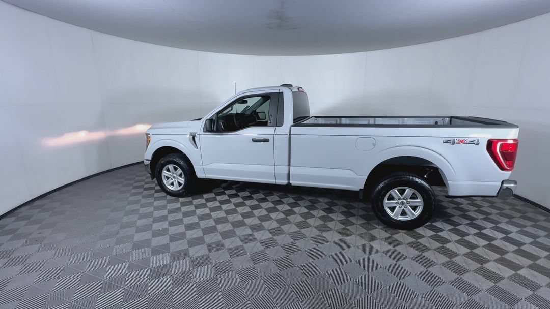 Certified Used 2023 Gray Ford XLT image 6