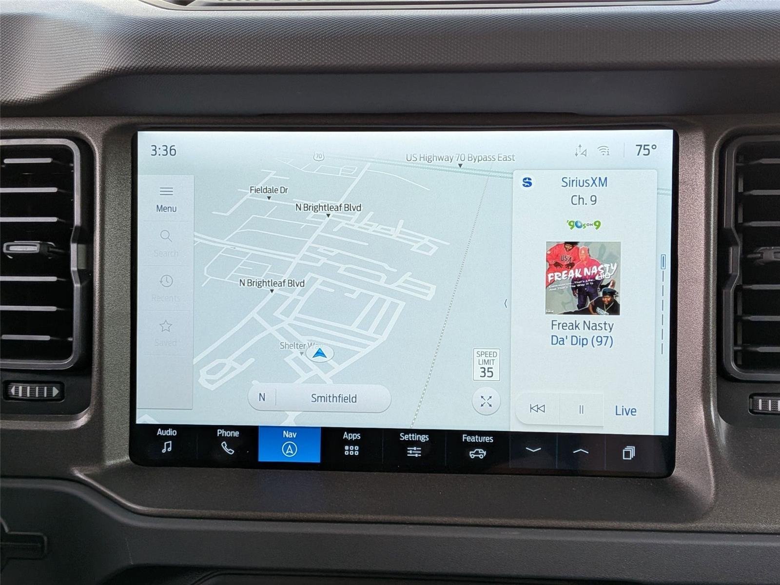 New 2025 Oxford White Ford Badlands® image 21