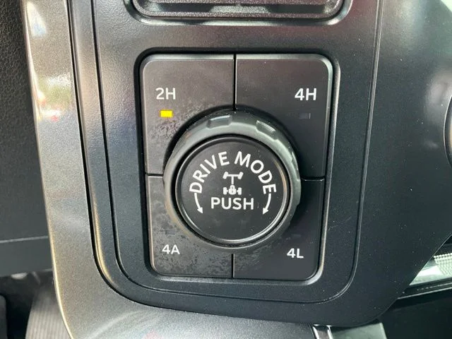 Used 2023 White Ford Lariat image 24