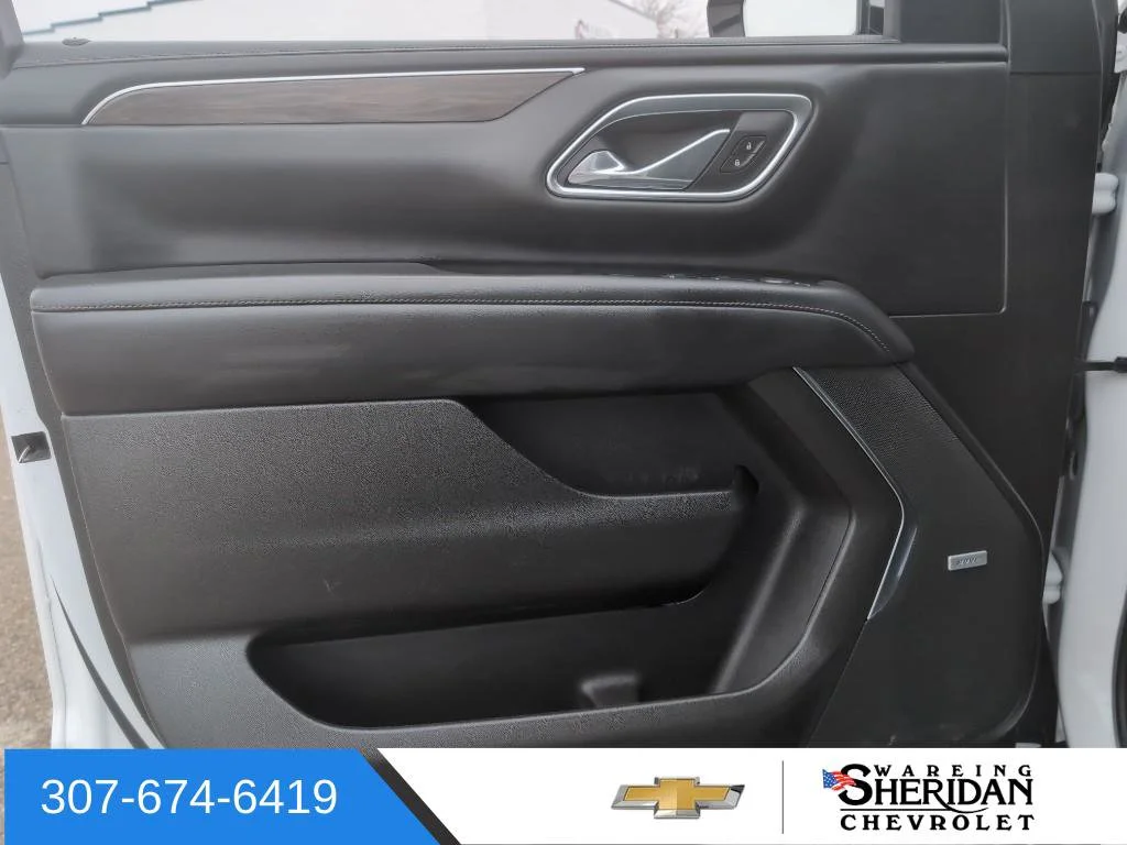 Used 2021 Summit White Chevrolet LT image 21