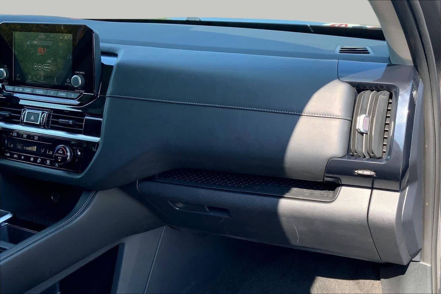 Used 2024 Gun Metallic Nissan SV image 18
