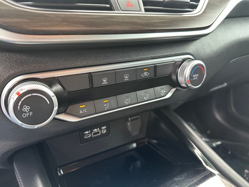 Used 2023 Gray Nissan 2.5 SV image 6
