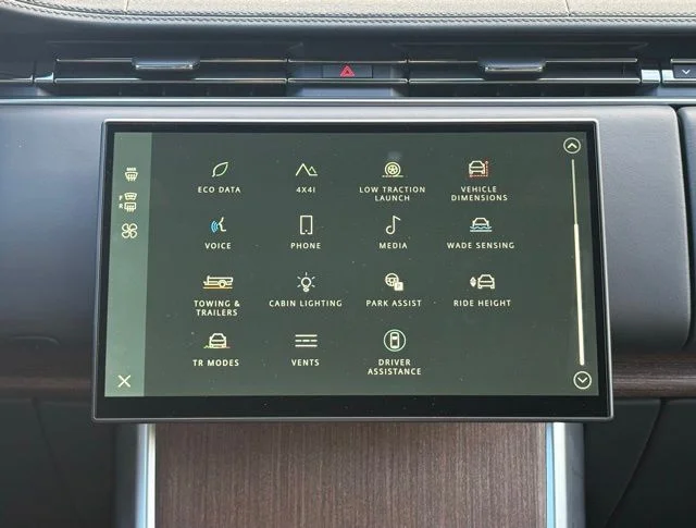 New 2026 Santorini Black Land Rover SE image 21