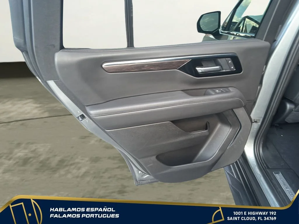 Used 2025 Sterling Gray Metallic Chevrolet LT image 24