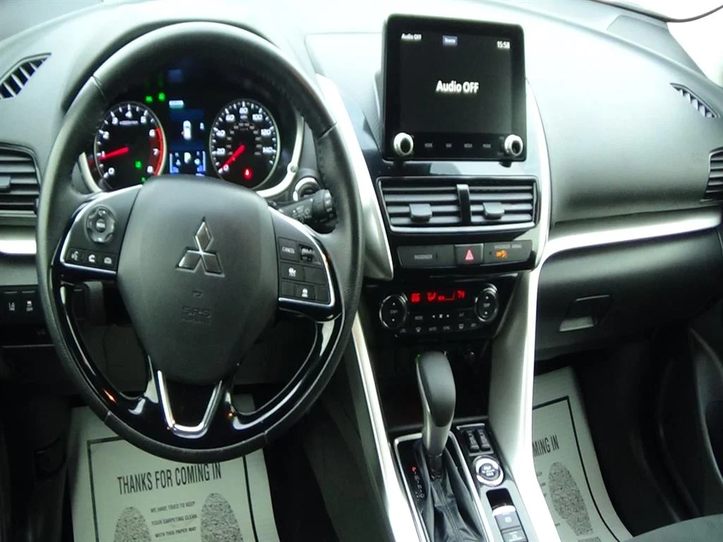 Certified Used 2024 Labrador Black Pearl (xl2) Mitsubishi SE image 13