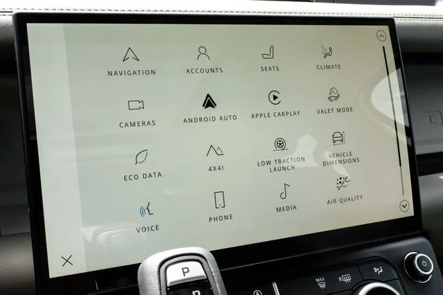 New 2026 Fuji White Land Rover S image 41