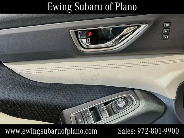 Used 2027 White Subaru Limited image 18