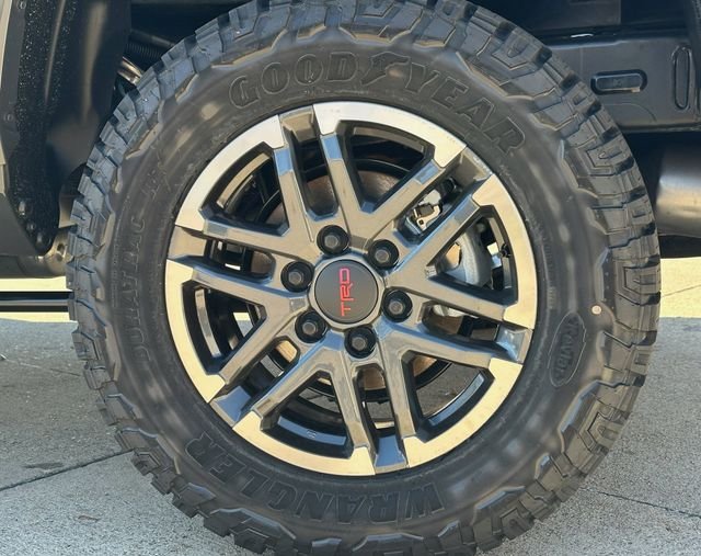 2026 Toyota Tacoma TRD Sport - Photo 9