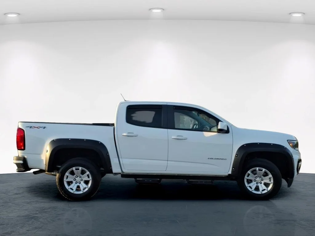 Certified Used 2022 White Chevrolet LT image 7