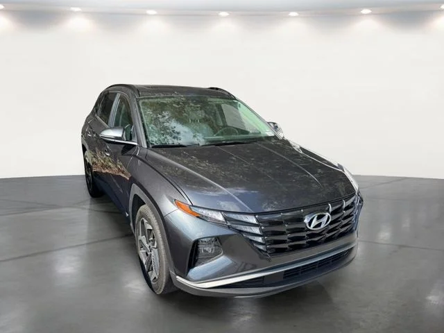 Used 2024 Gray Hyundai SEL image 9