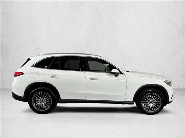 New 2026 Polar White Mercedes-Benz GLC 300 image 34