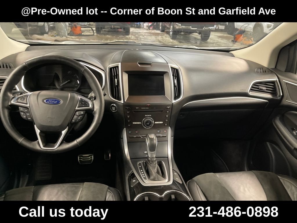 Used 2015 Silver Ford Sport image 18