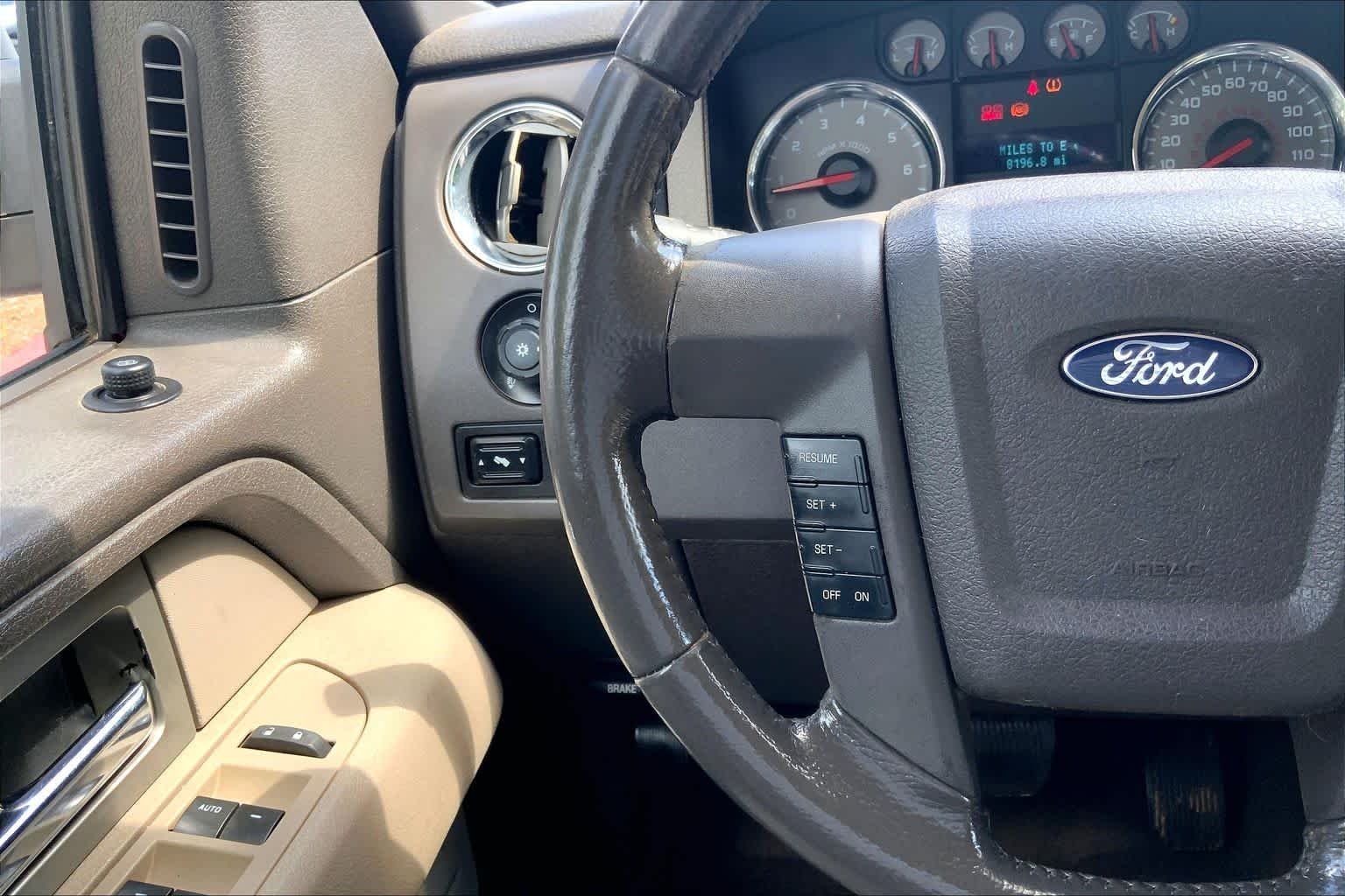 Used 2009 Oxford White Ford XLT image 23