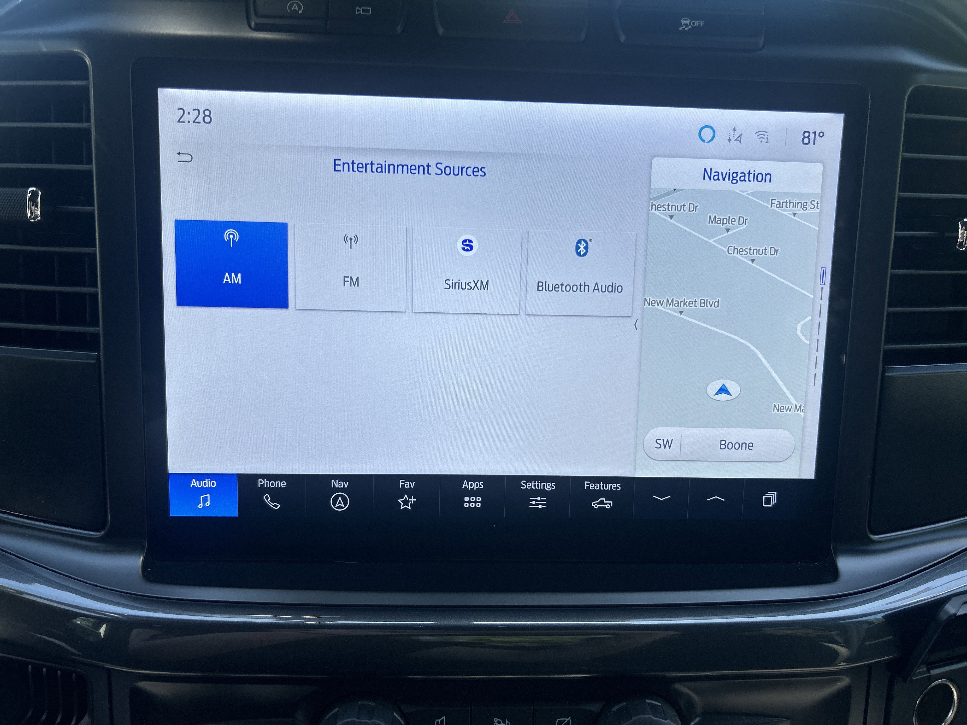 Used 2024 Oxford White Ford STX image 18