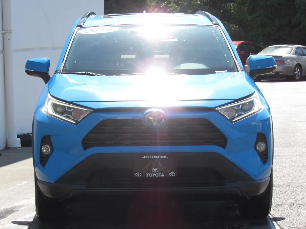 Certified Used 2019 Blue Flame Toyota XLE image 3