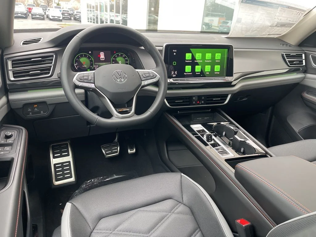 New 2026 Pure Gray Volkswagen 2.0T Peak Edition image 25
