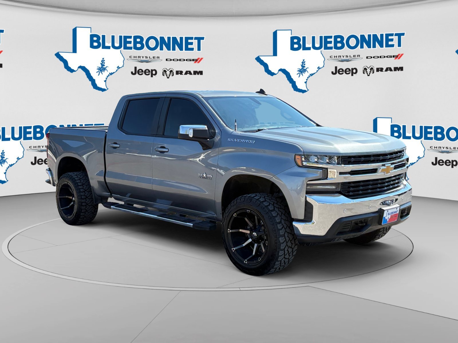 Used 2020 Satin Steel Metallic Chevrolet LT image 3