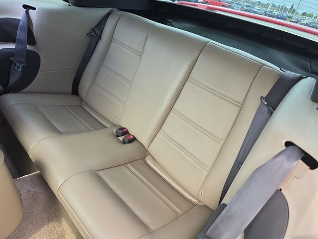 Used 2004 Torch Red Ford V6 image 27