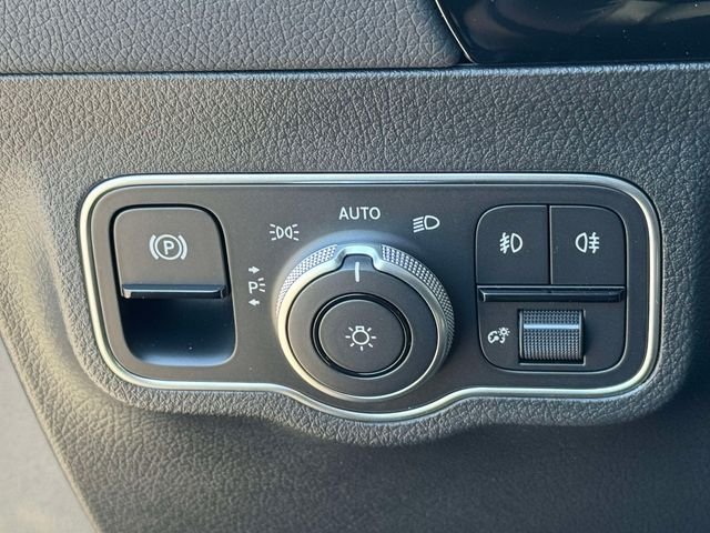 New 2026 Mountain Grey Metallic Mercedes-Benz GLA 250 image 20