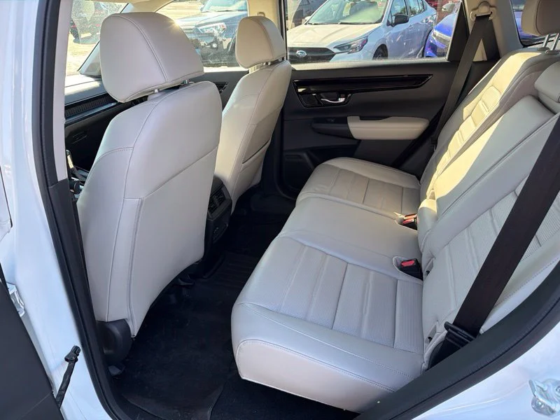 Used 2024 White Honda EX-L image 12