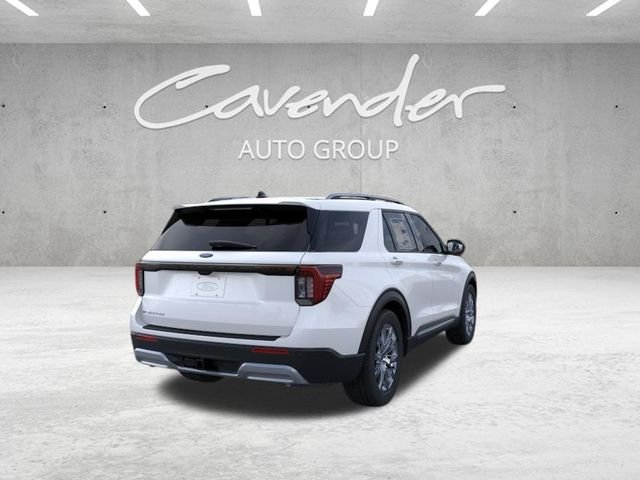 New 2026 Star White Metallic Tri-Coat Ford Platinum™ image 9