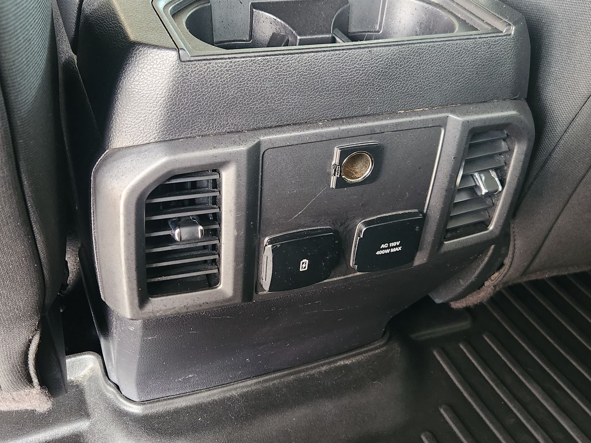Used 2017 Shadow Black Ford XLT image 29