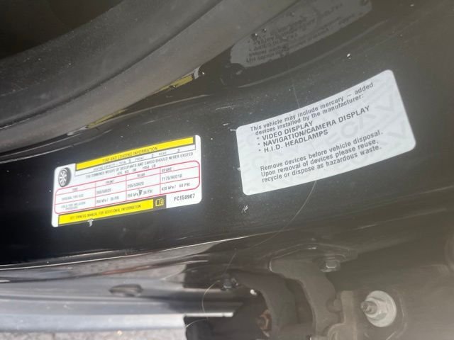 Used 2015 Black Jeep Limited image 6